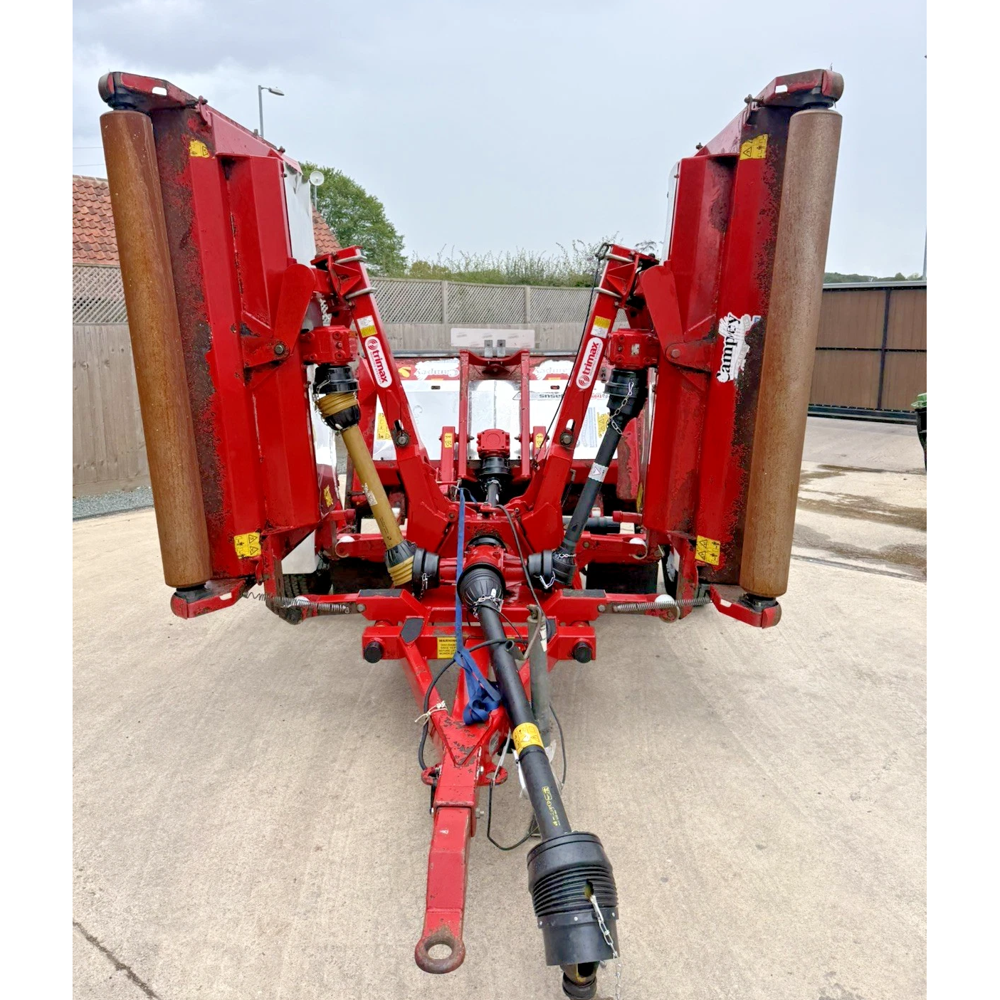 2011 TRIMAX PEGASUS 493